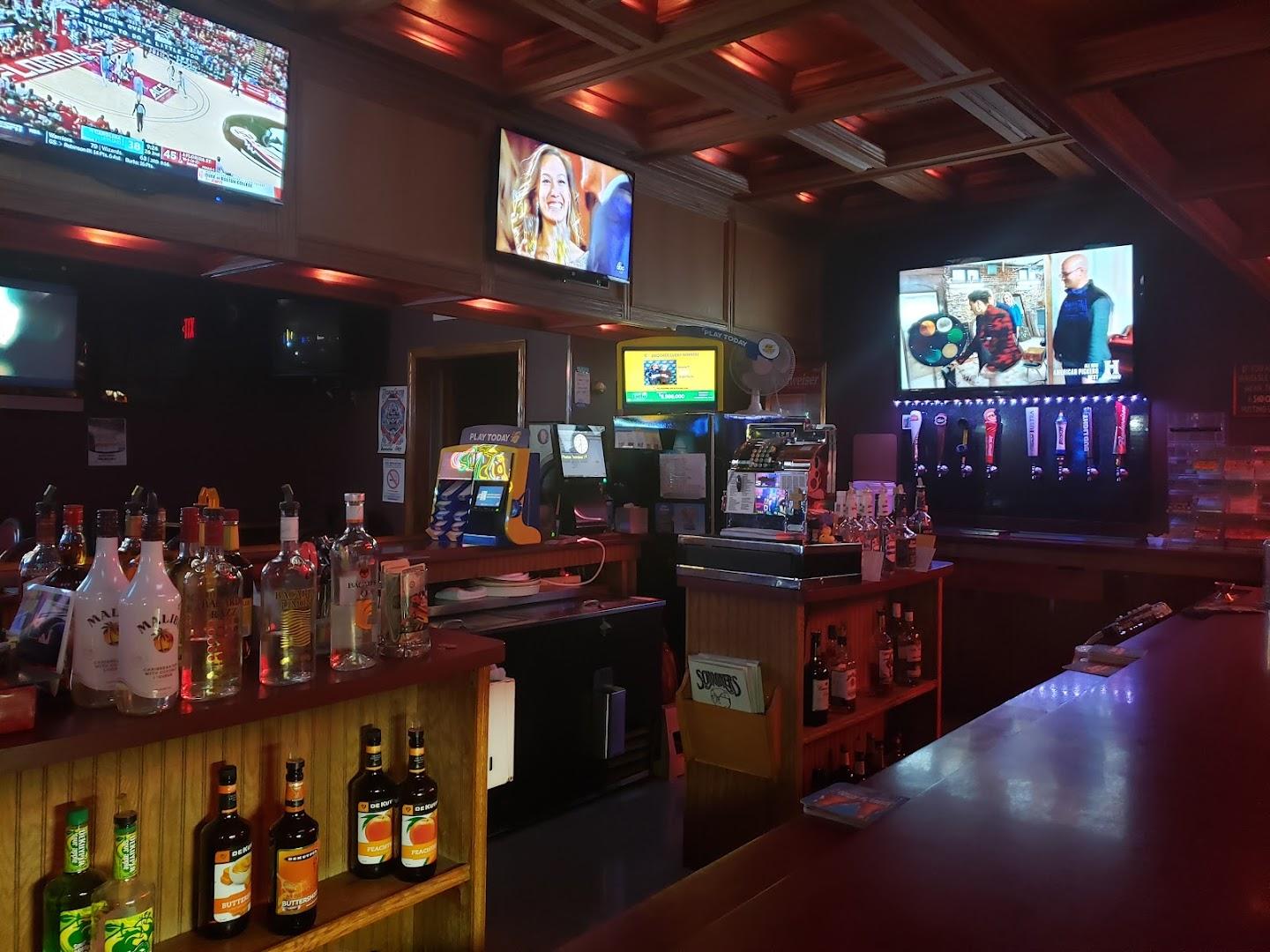 Schooner's of Morton