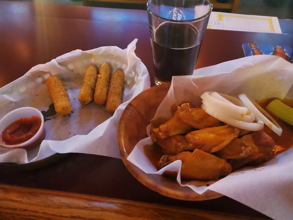 Wild Wings and Mozzarella Sticks